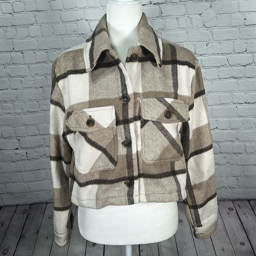 Love Tree - cropped brown and cream color plaid jacket, new with tags